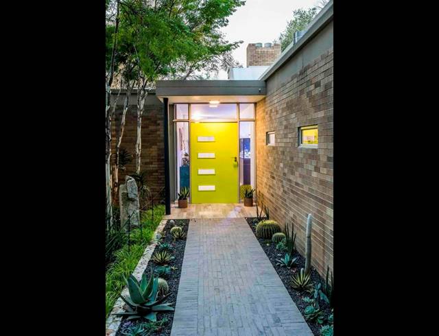 6 BEDROOM HOUSE FOR SALE IN PARKMORE